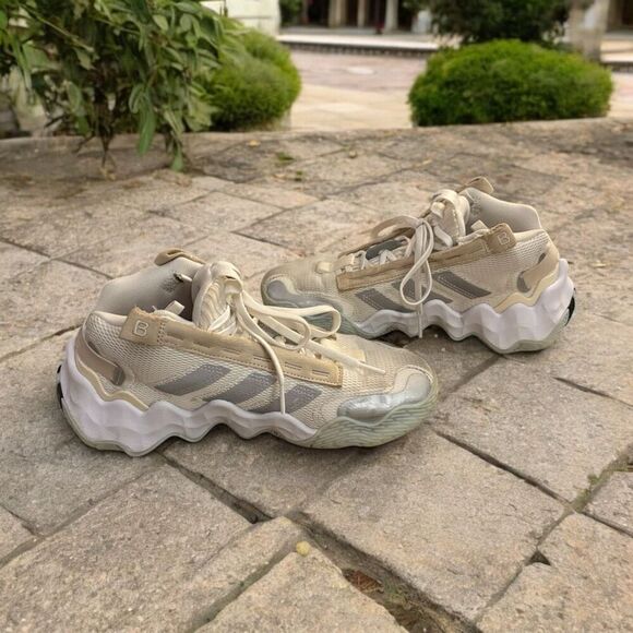 Adidas Basketball Shoes Women's EXHIBIT B CANDACE PARKER Off White GZ2350 Size 7 - Picture 4 of 6